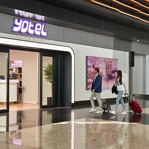 Yotel Airport, Entrance Κωνσταντινούπολη