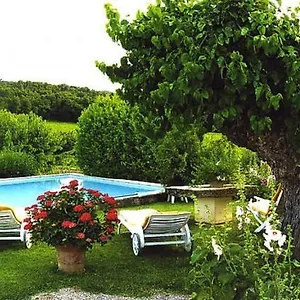 Le Petit Champ Hébergement de vacances Buisson